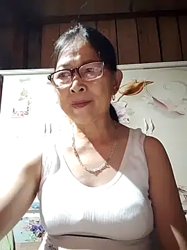 Snapshot of Sky-rain98 chatting on 23, 6, 2026 Sky-rain98 online show from 23, 6, 2026
