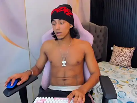 taylor bigdick18 online show from 16, 4, 2026