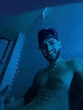 chuly00 online show from 5, 3, 2026