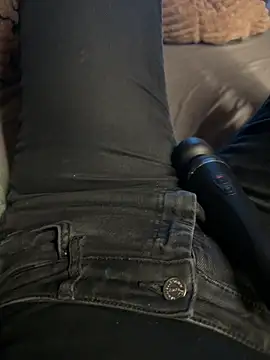 aleexii s online show from 4, 4, 2026