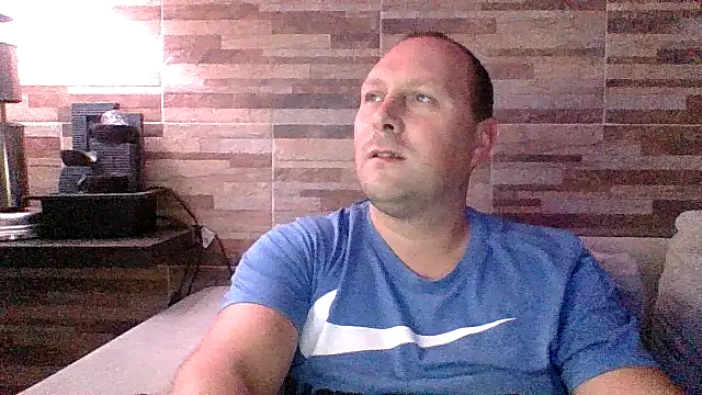 lustonfan online show from 15, 4, 2026