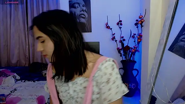 Candyy doll   online show from 9, 3, 2026