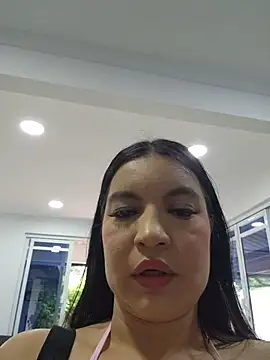 Pretty Julieta online show from 1, 4, 2026