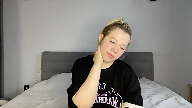 alyrasun online show from 16, 3, 2026