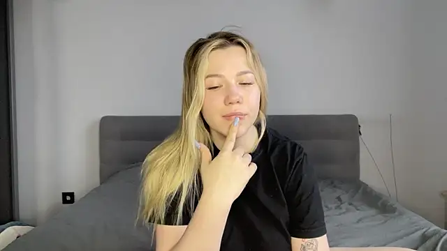 alyrasun online show from 23, 3, 2026