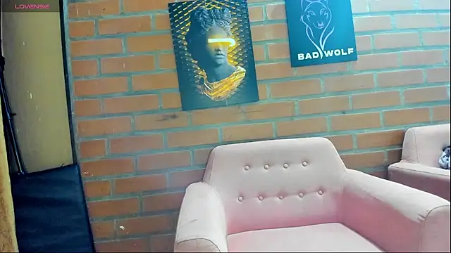 Badwolf818  online show from 17, 4, 2026