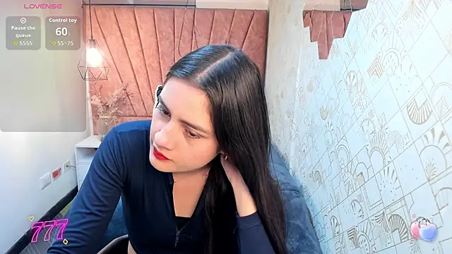 Zoe  Taylor   online show from 25, 3, 2026