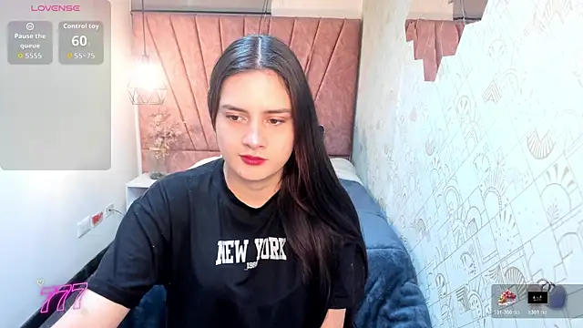 Zoe  Taylor   online show from 30, 3, 2026