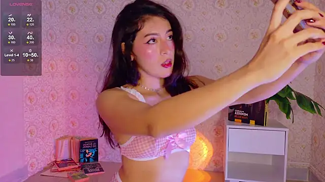 MiiaCullens online show from 25, 4, 2026