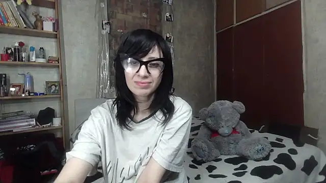 Barbie Rococo online show from 14, 4, 2026