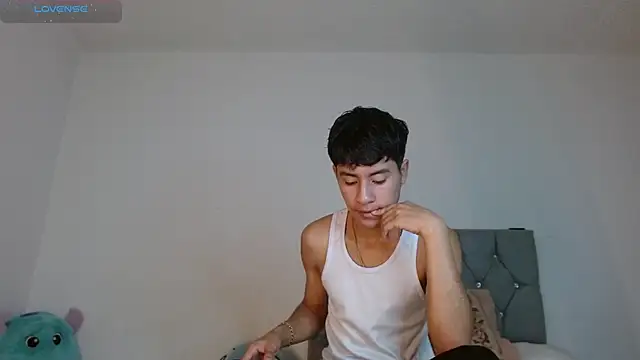 Sebas fire4 online show from 20, 5, 2026