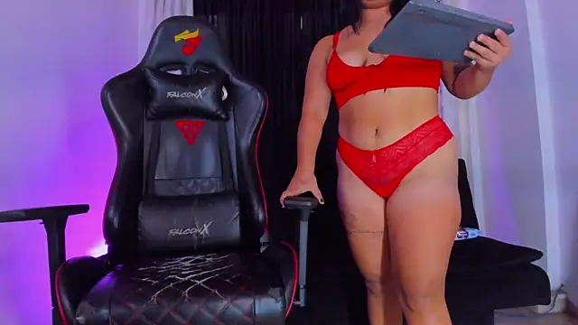 Snapshot of cleo_salazar_ chatting on 12, 3, 2026 cleo salazar online show from 12, 3, 2026