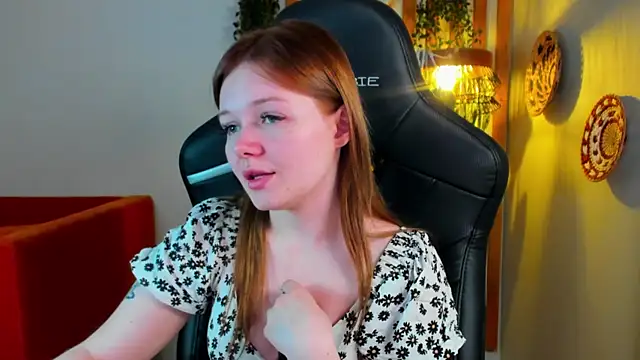 ElinaVale online show from 7, 6, 2026
