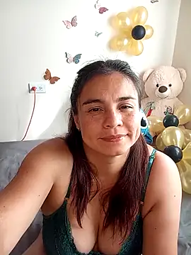 BettyBoo w online show from 9, 4, 2026