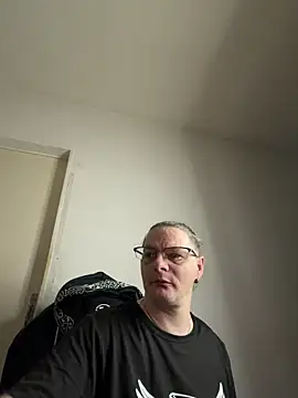 Darkzhor online show from 12, 3, 2026