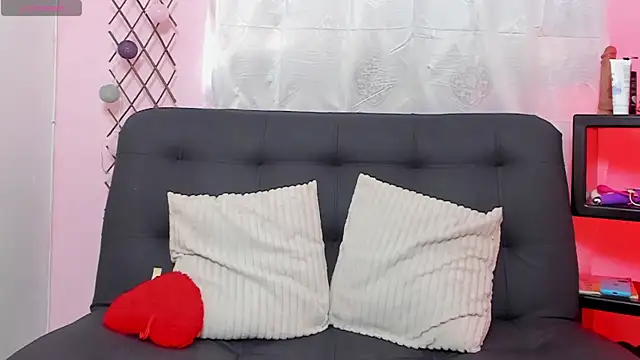 Nicolle Duke online show from 12, 3, 2026