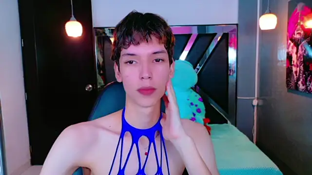 Stefany PiInk online show from 16, 5, 2026