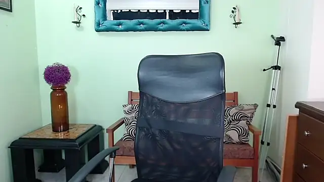 ChalonVera online show from 11, 4, 2026