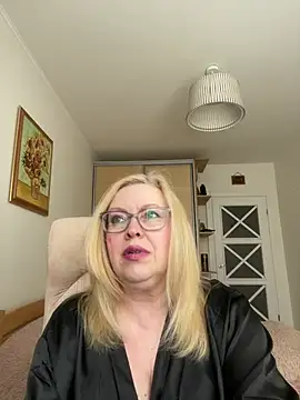 JanieLight53 online show from 29, 4, 2026