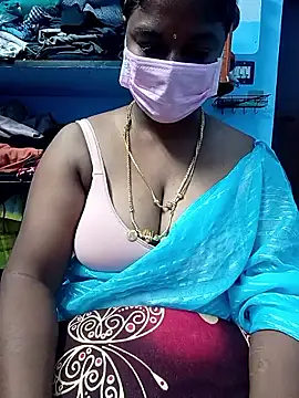 Snapshot of jothika45 chatting on 12, 5, 2026 jothika45 online show from 12, 5, 2026
