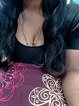 Snapshot of jothika45 chatting on 13, 5, 2026 jothika45 online show from 13, 5, 2026