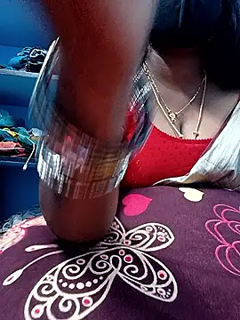 Snapshot of jothika45 chatting on 22, 5, 2026 jothika45 online show from 22, 5, 2026