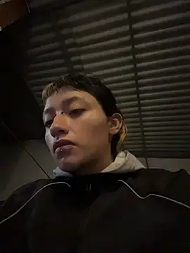 baby akuma online show from 25, 4, 2026