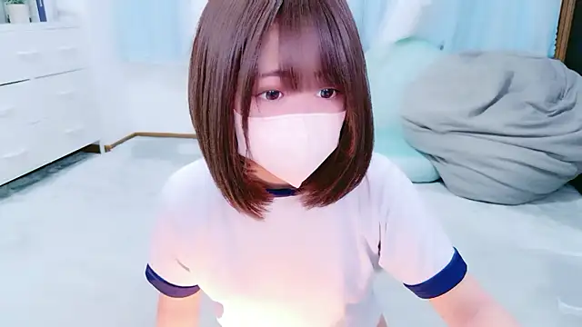 Snapshot of TSU-YU chatting on 2, 6, 2026 TSU-YU online show from 2, 6, 2026
