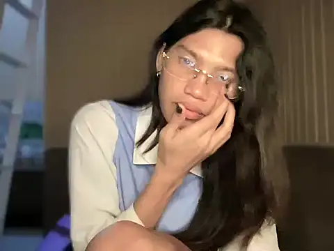 Yourgoddess jayve online show from 15, 4, 2026