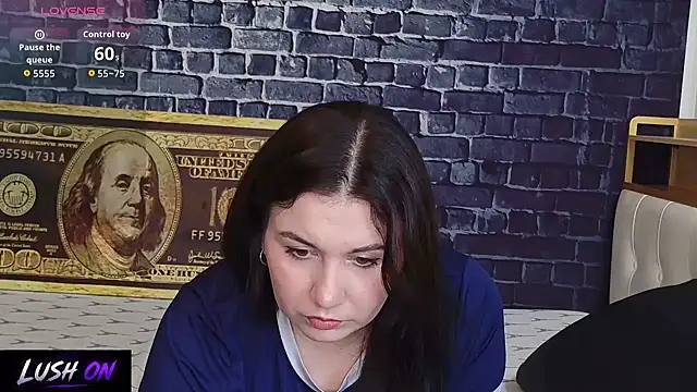 Realm Of Desire online show from 21, 5, 2026