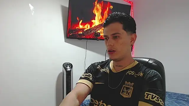 JUAN CAMILOXXX online show from 31, 3, 2026