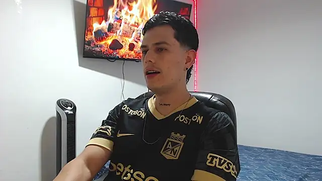 JUAN CAMILOXXX online show from 21, 4, 2026