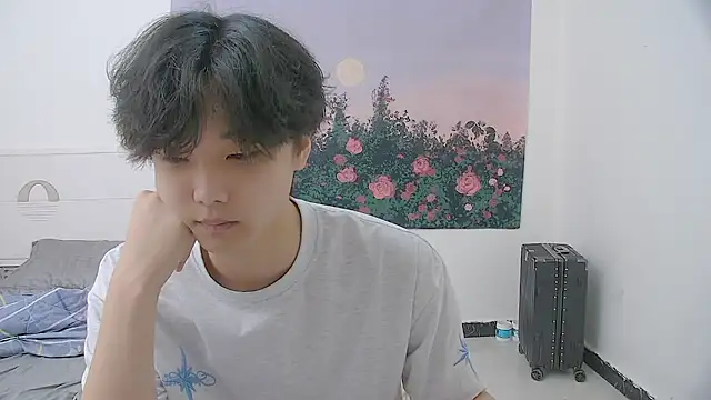 icecream-002 online show from 23, 6, 2026