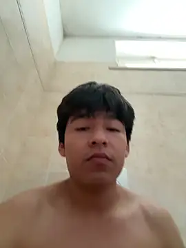 uunico22anni online show from 27, 4, 2026