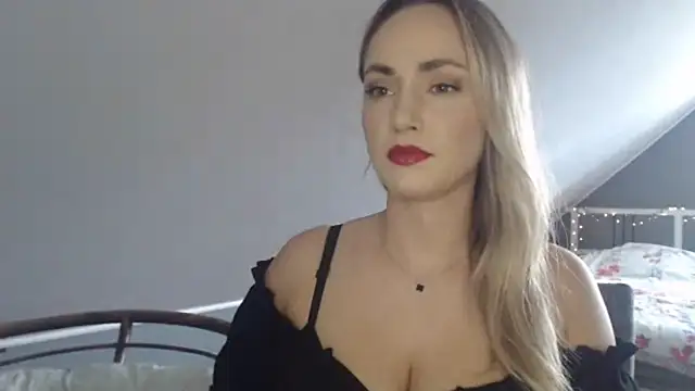 ScarlettSensitive online show from 24, 6, 2026