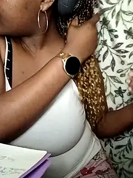 Snapshot of GoddessMedusa52 chatting on 13, 3, 2026 GoddessMedusa52 online show from 13, 3, 2026