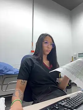 mina harker online show from 21, 4, 2026