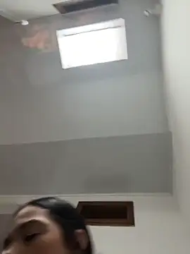 Bella-Ferrer online show from 7, 4, 2026