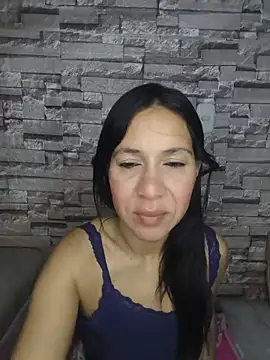 Snapshot of Camillemonroe_ chatting on 18, 7, 2026 Camillemonroe online show from 18, 7, 2026