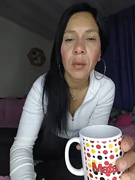 Snapshot of Camillemonroe_ chatting on 2, 8, 2026 Camillemonroe online show from 2, 8, 2026