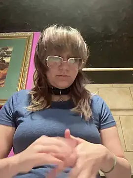 wolfie wuf online show from 10, 3, 2026