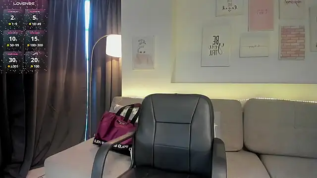 Zoey monroe online show from 20, 3, 2026