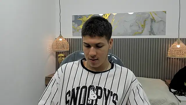 AlessandroFranco online show from 9, 4, 2026