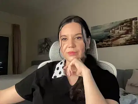 VelvetAristocrat online show from 11, 3, 2026