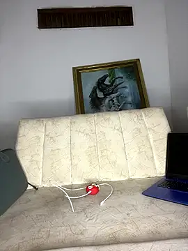 Dalila Nora online show from 23, 4, 2026