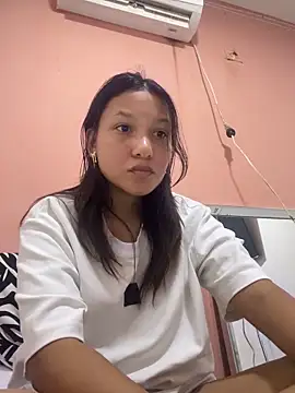 SoftPeachh online show from 3, 4, 2026