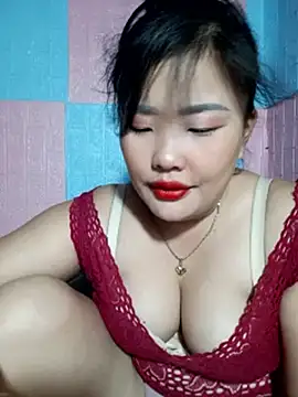 Snapshot of Irene-01 chatting on 19, 5, 2026 Irene-01 online show from 19, 5, 2026
