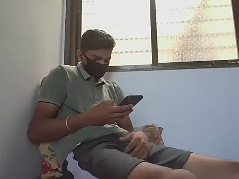 Roy3 2 online show from 7, 4, 2026