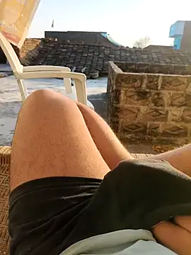 Desii rockstarr online show from 12, 3, 2026