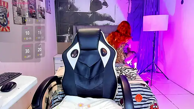 liam scoot  online show from 25, 4, 2026